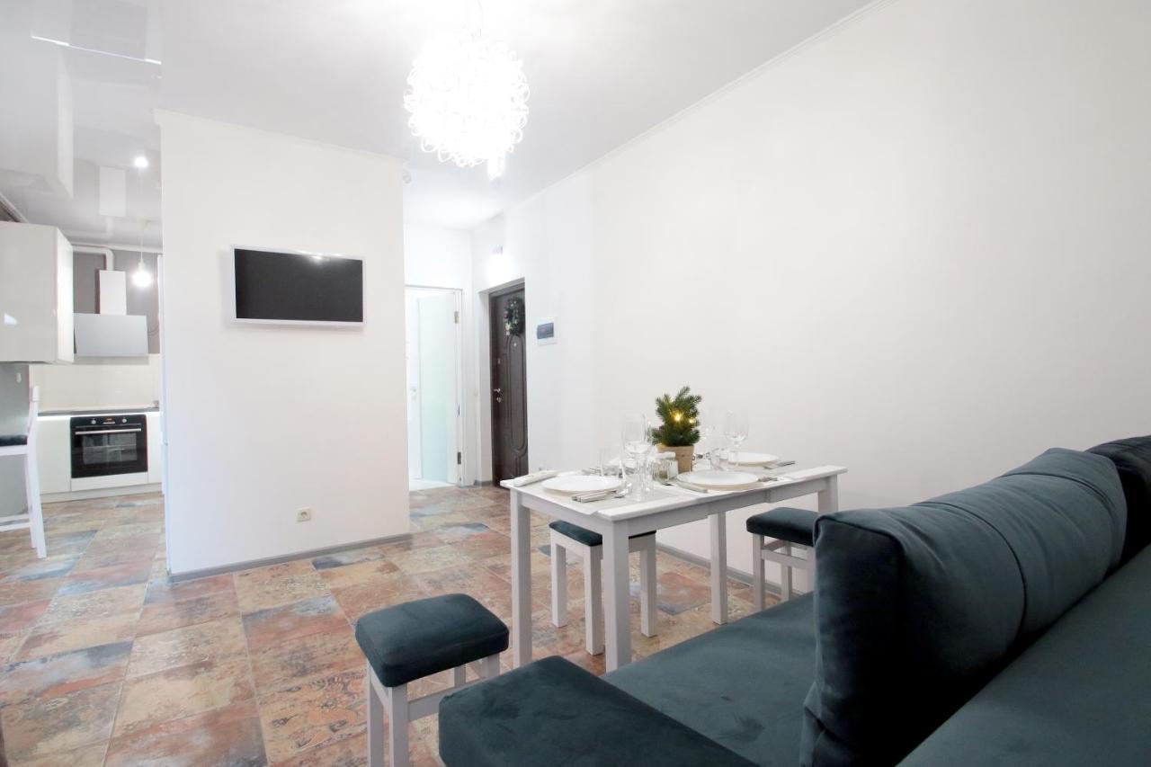Lviv Nest Center Aparts Exterior photo