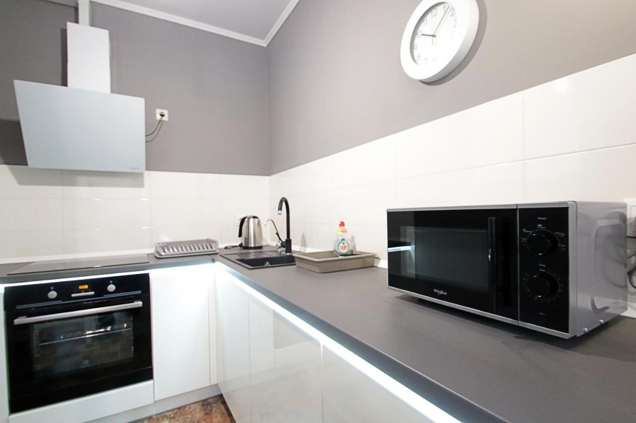 Lviv Nest Center Aparts Exterior photo