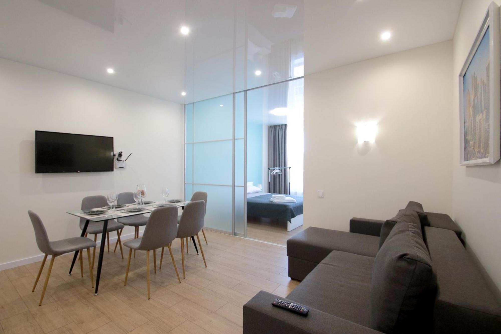 Lviv Nest Center Aparts Exterior photo